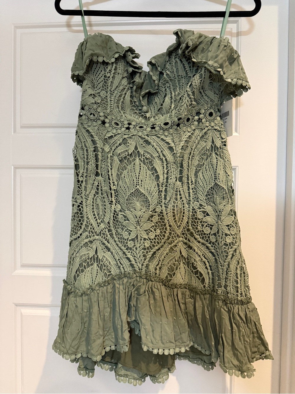 Selfie Leslie Mae Sweetheart Crochet Strapless Ruffled Lace Mini Dress - Picture 5 of 11
